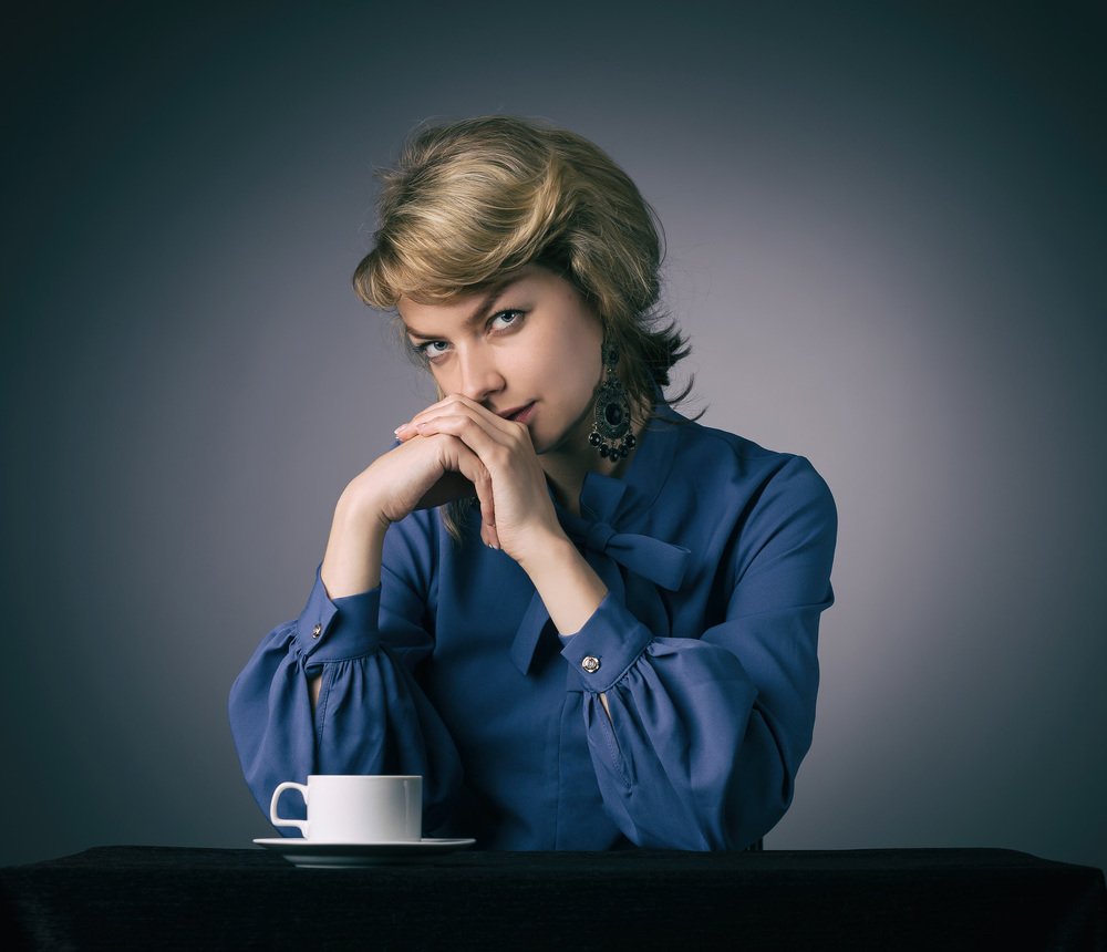 А ты ревнуешь?