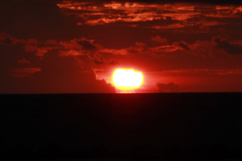 Sunset on Akkarena Beach