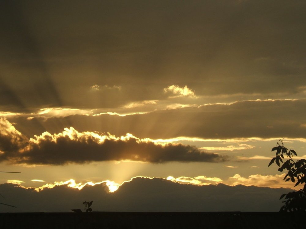 Слоёный  " пирог"   из.. облаков!