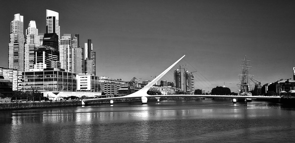 Puente de la Mujer
