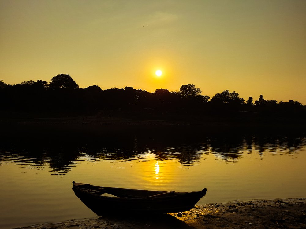 The Sun in the River!