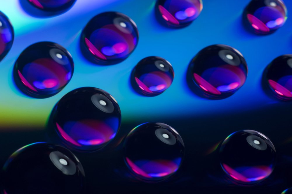 Фиолетовые капли