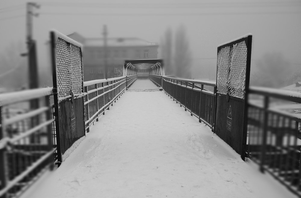 Зима на мосту