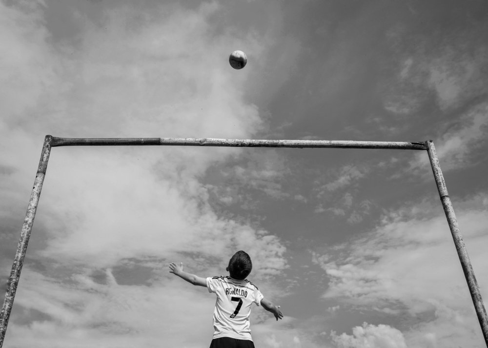 I fly and get up because I want to be like him !