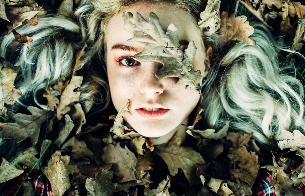 Бархатом трав