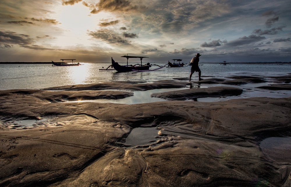 Photograph by Ali Alqassab