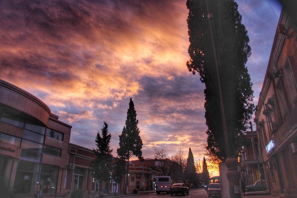 Рассвет в городе...