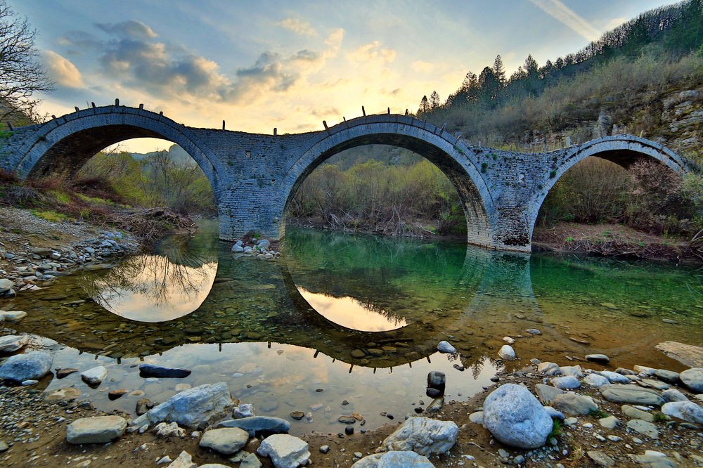 Весна в Загорохори.