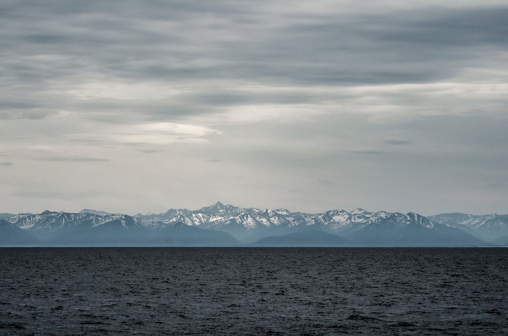 Байкал хмурится