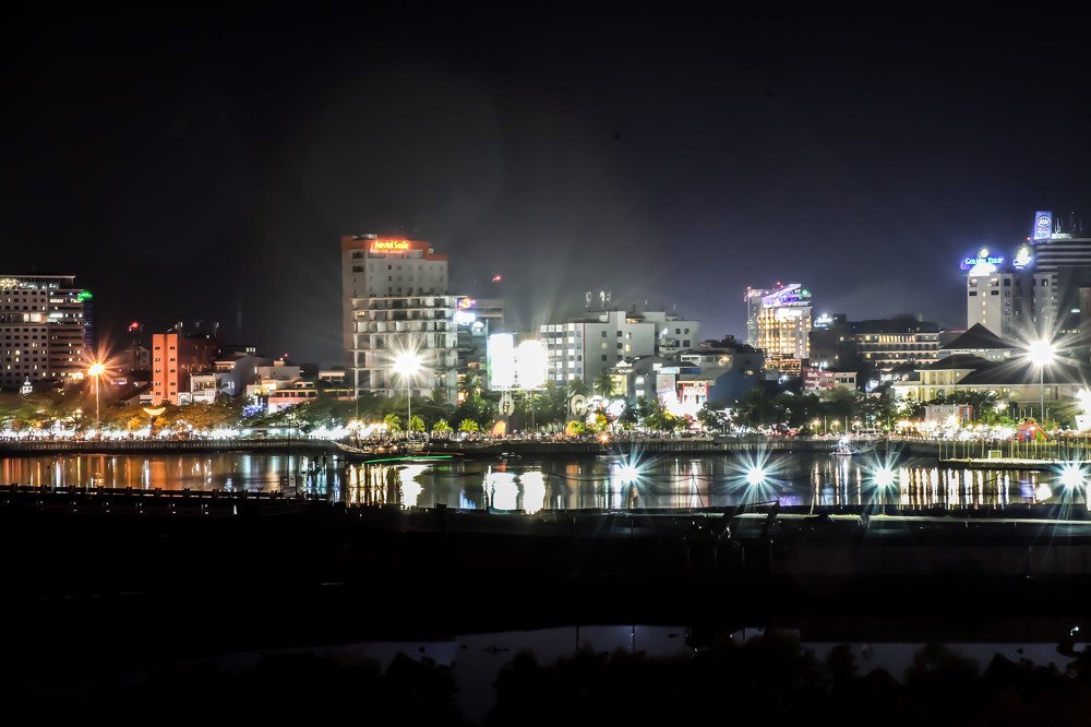 Photograph by Arief Kwandou