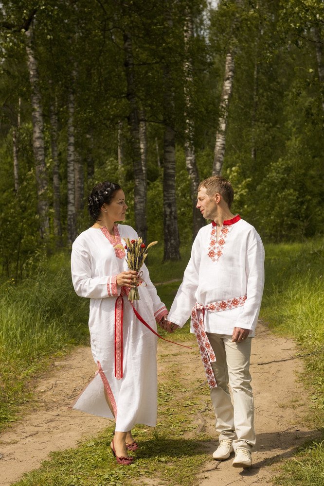 Прогулка после венчания