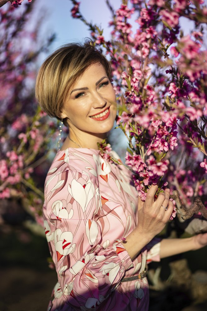 Вечер в персиковом саду