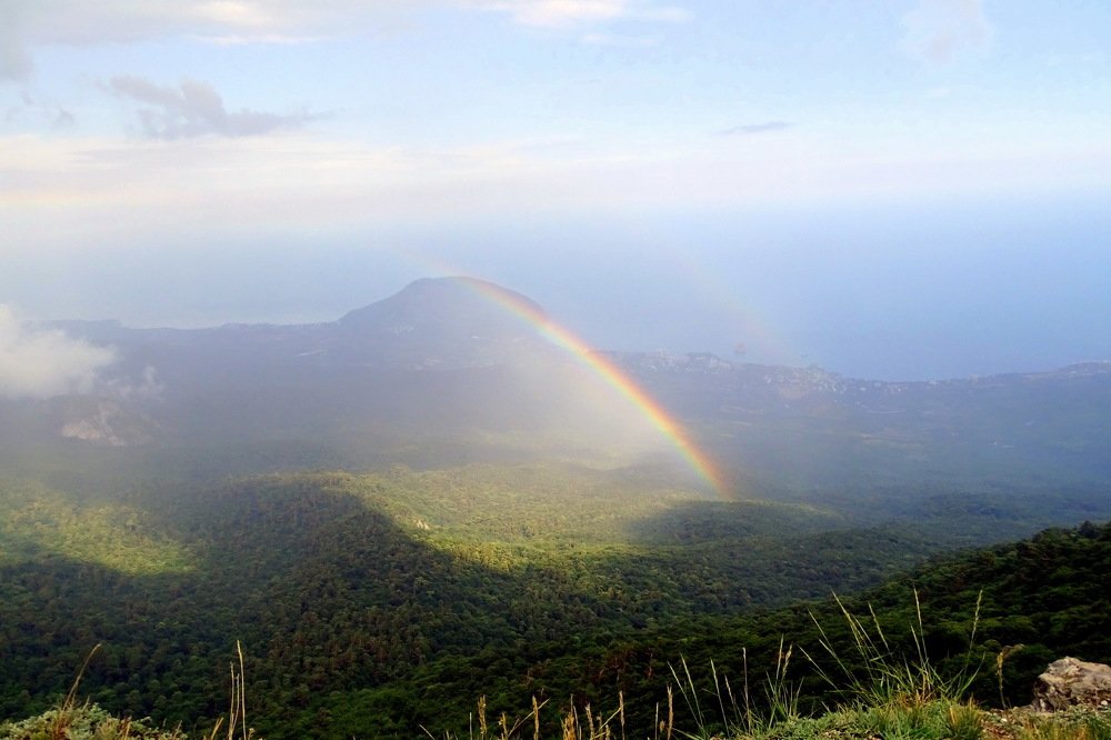 Радуга в горах