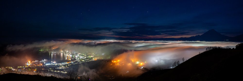 Петропавловск укутывает туман