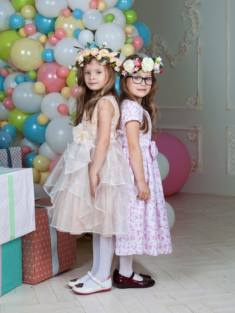 Вика и Лера