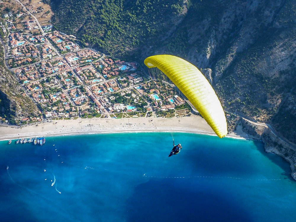 Полет над Олюдениз