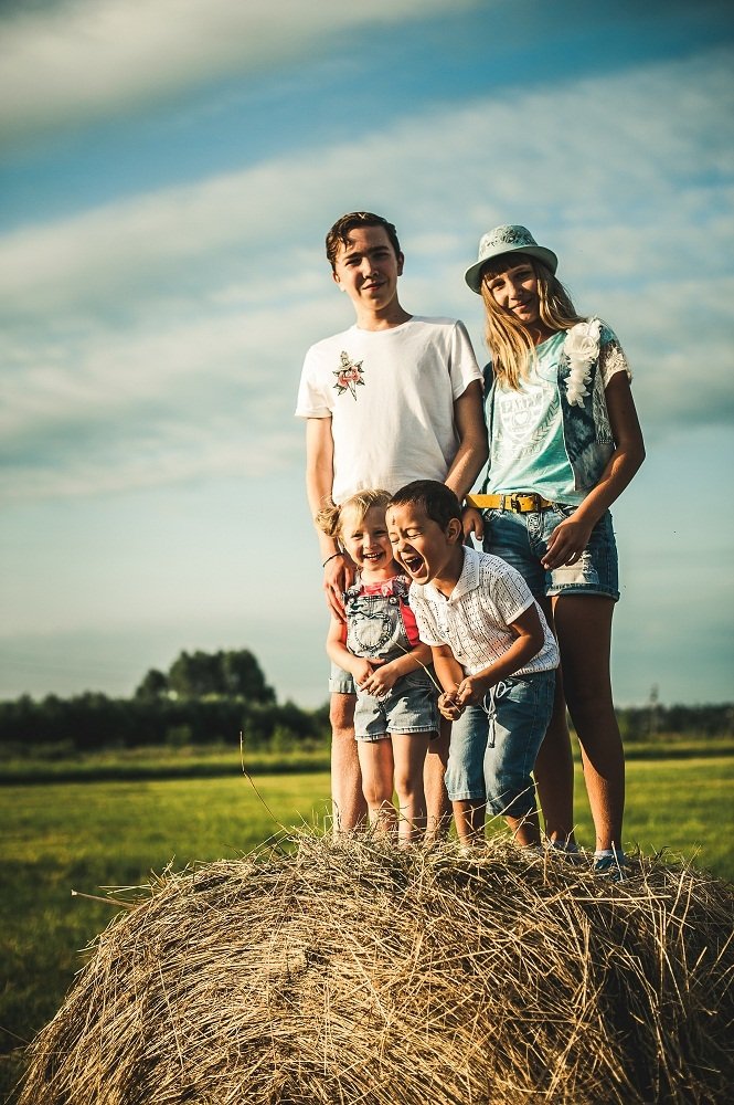 Братья и Сестры