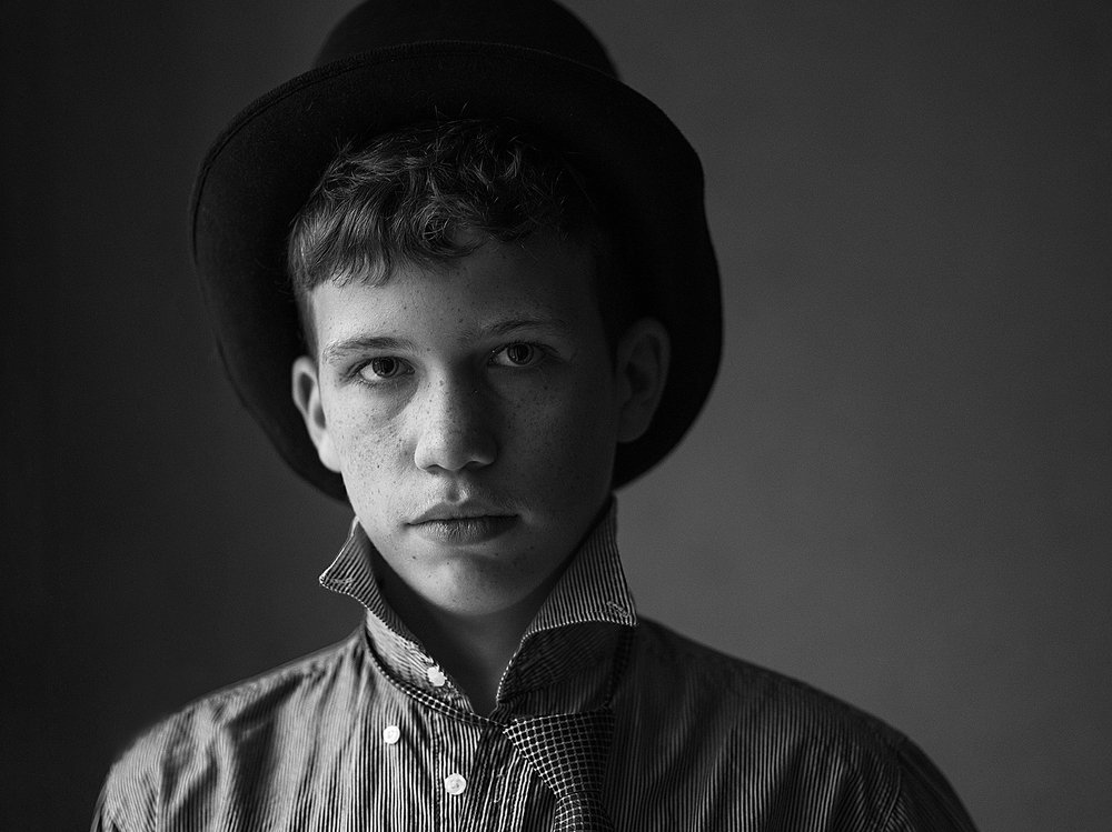 Взрослый сын