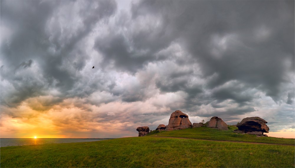 Вечер на озере