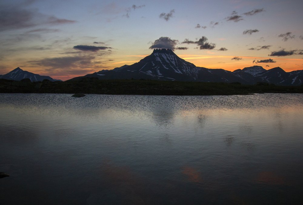 Манарага. Белая ночь.