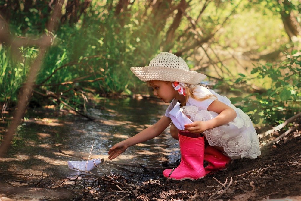 Белые кораблики