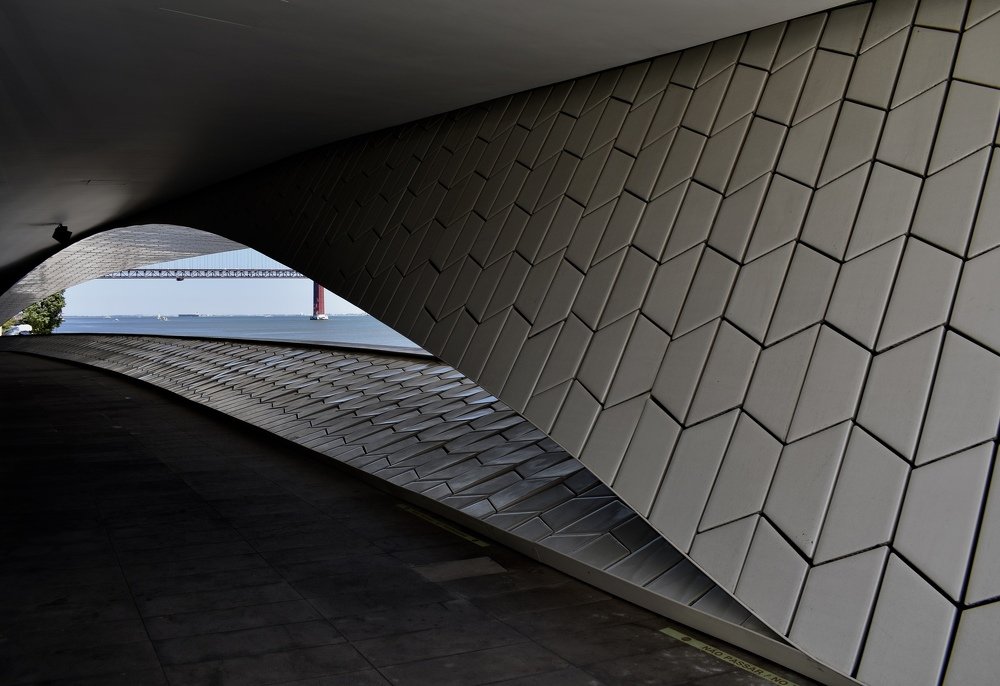 Lght and shadows in Architecture