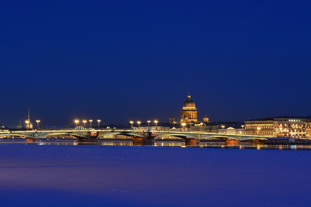 В голубой час