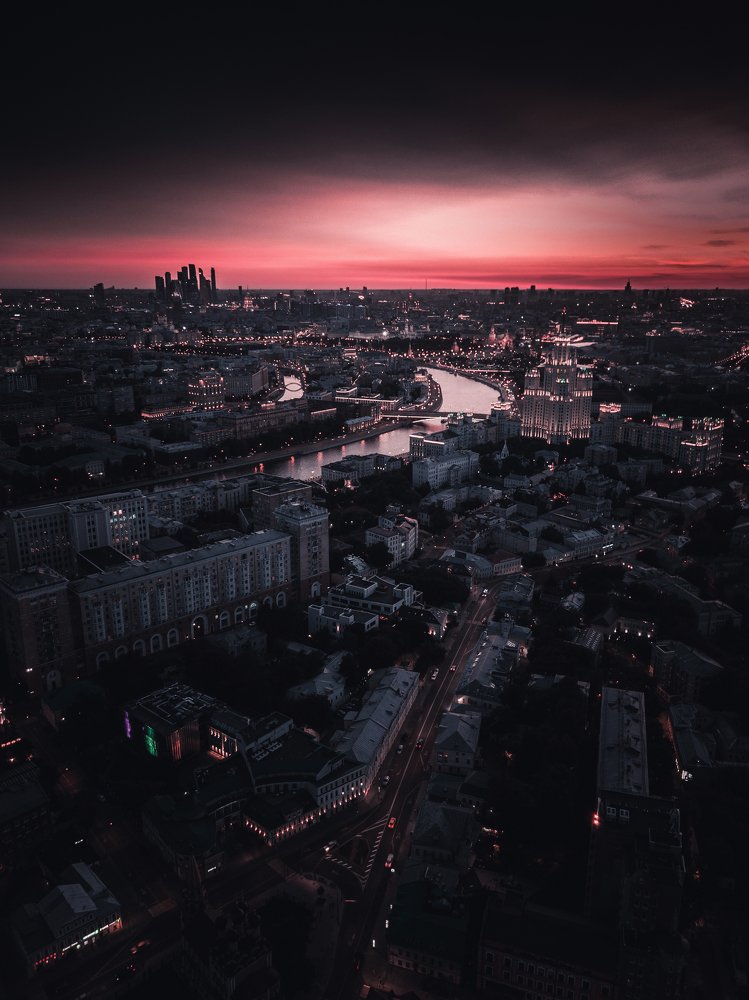 Мрачная Москва