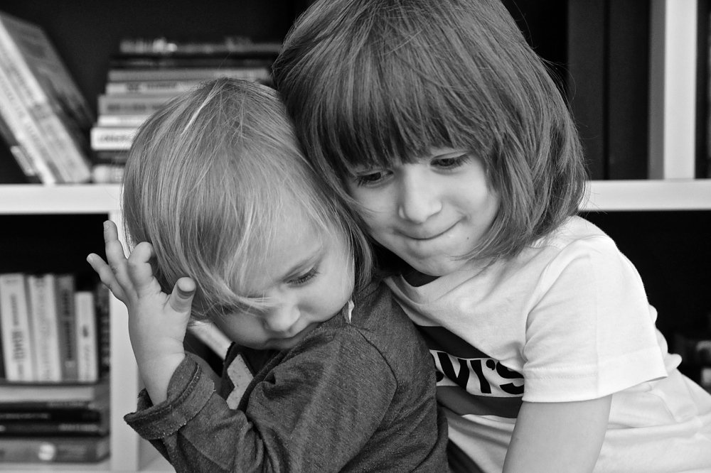 Брат с сестрой