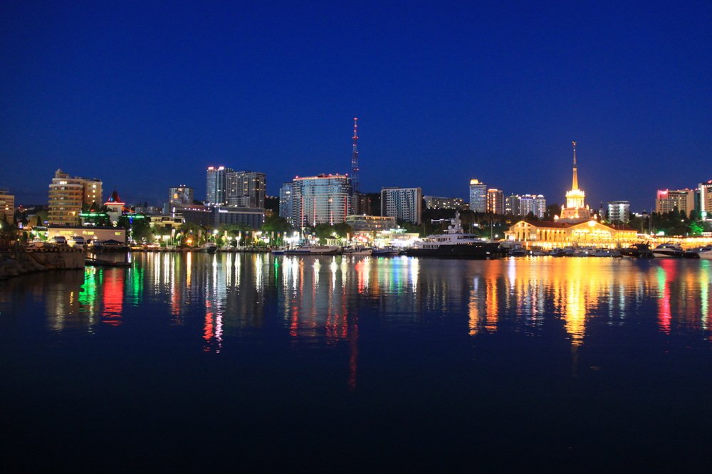Ночной Сочи