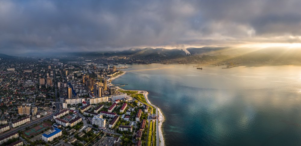 Рассвет в Цемесской бухте