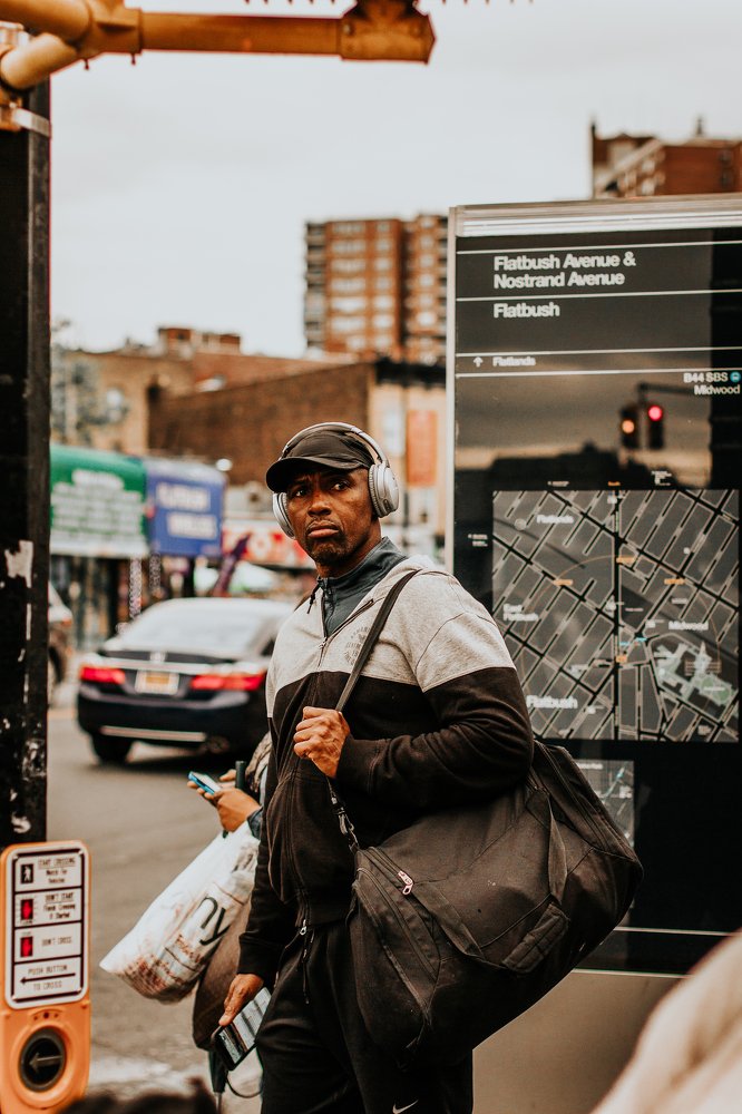 мужской стрит портрет