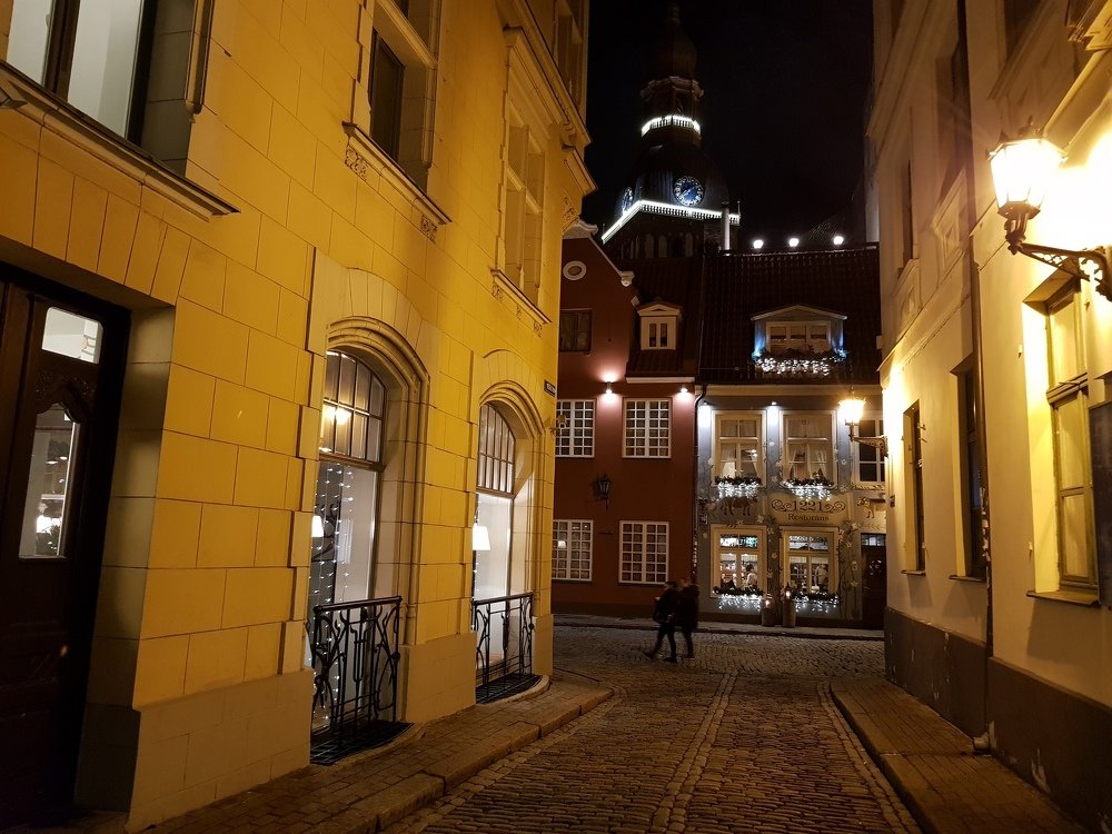 Ночная Рига