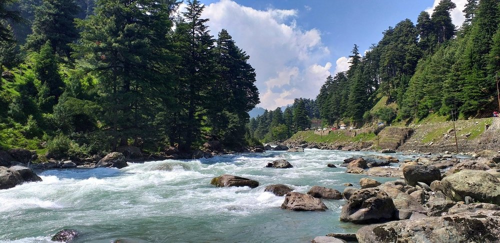 A great view of phalgam