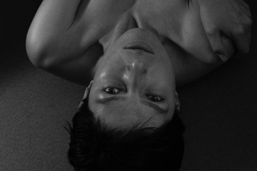 Глаза всё скажут! ты молчи…