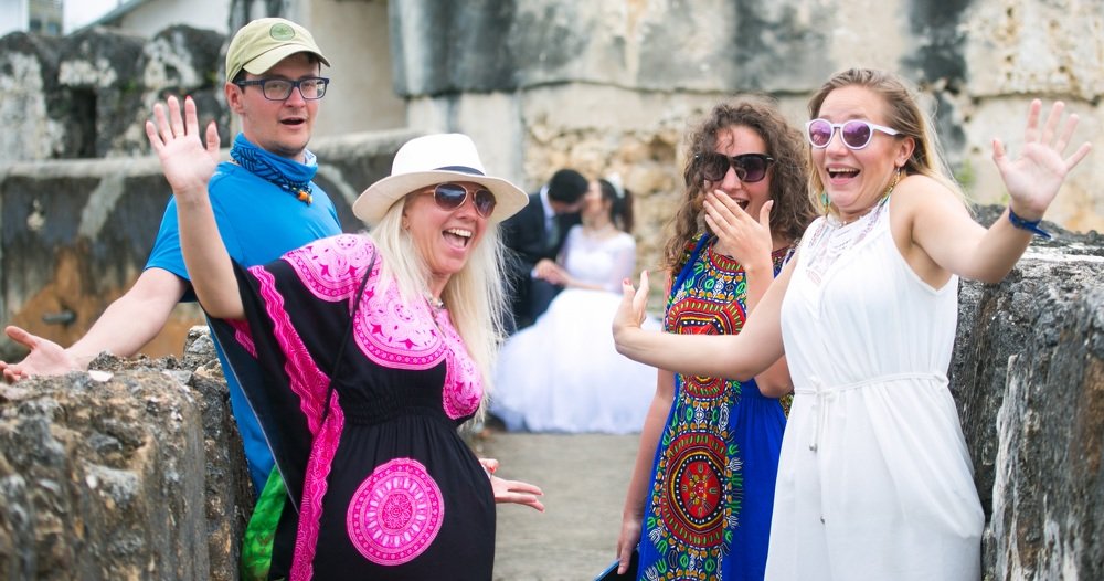 Cheering the Moment of Love.