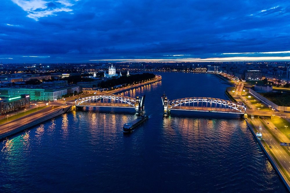 Dawn over the river Neva. The Bridge of Peter the Great
