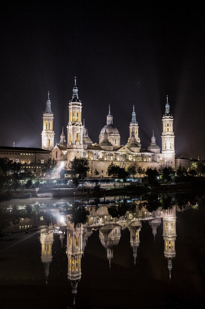 Ночная Сарагоса