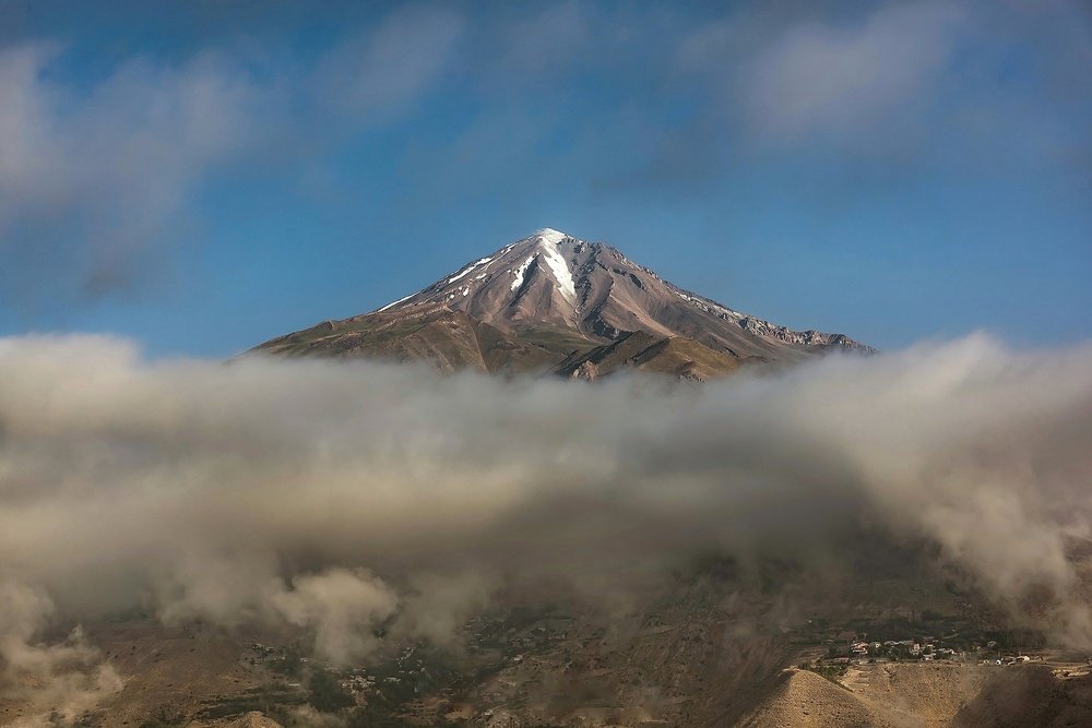 Damavand in the fog
