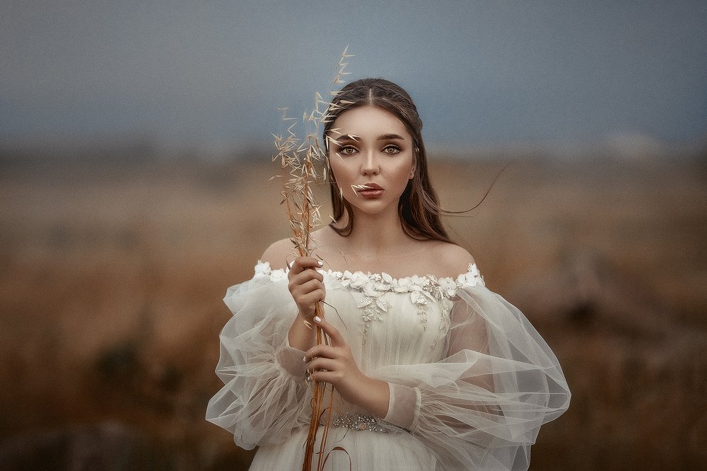 Держа в руках живой росток природы, соединяюсь с ним