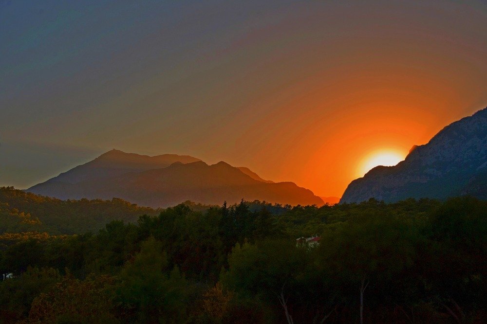 Закат в горах