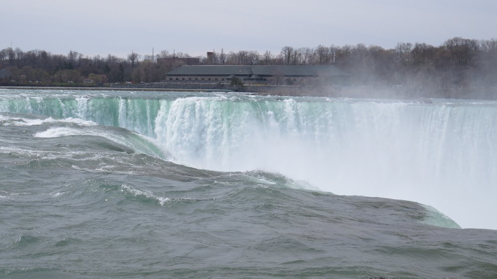 Niagara falls