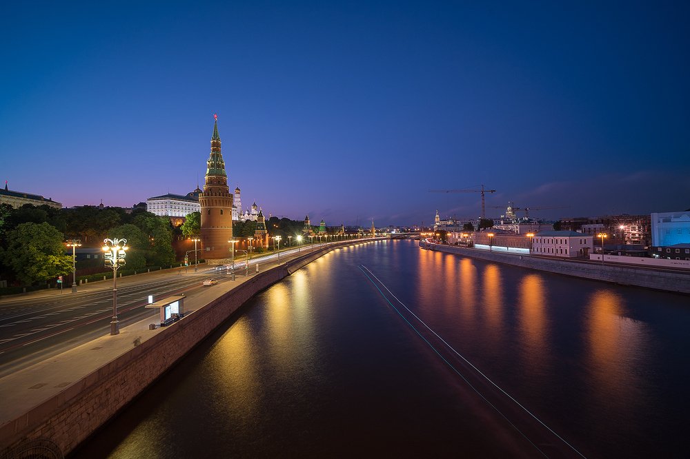 Любимый город засыпает