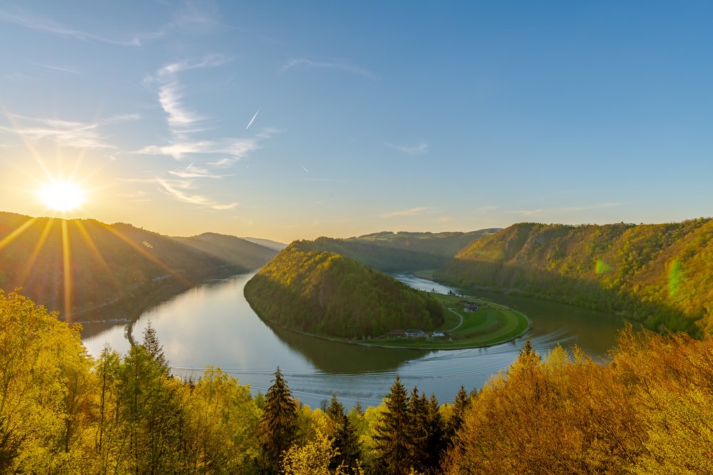 U-turn of the danube