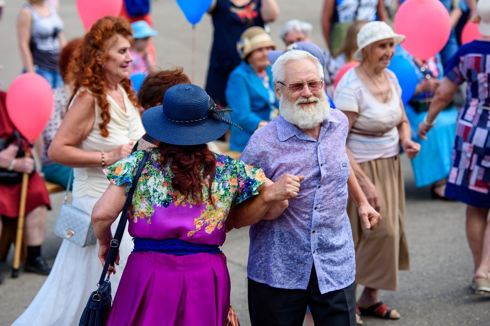 Дискотека 50+