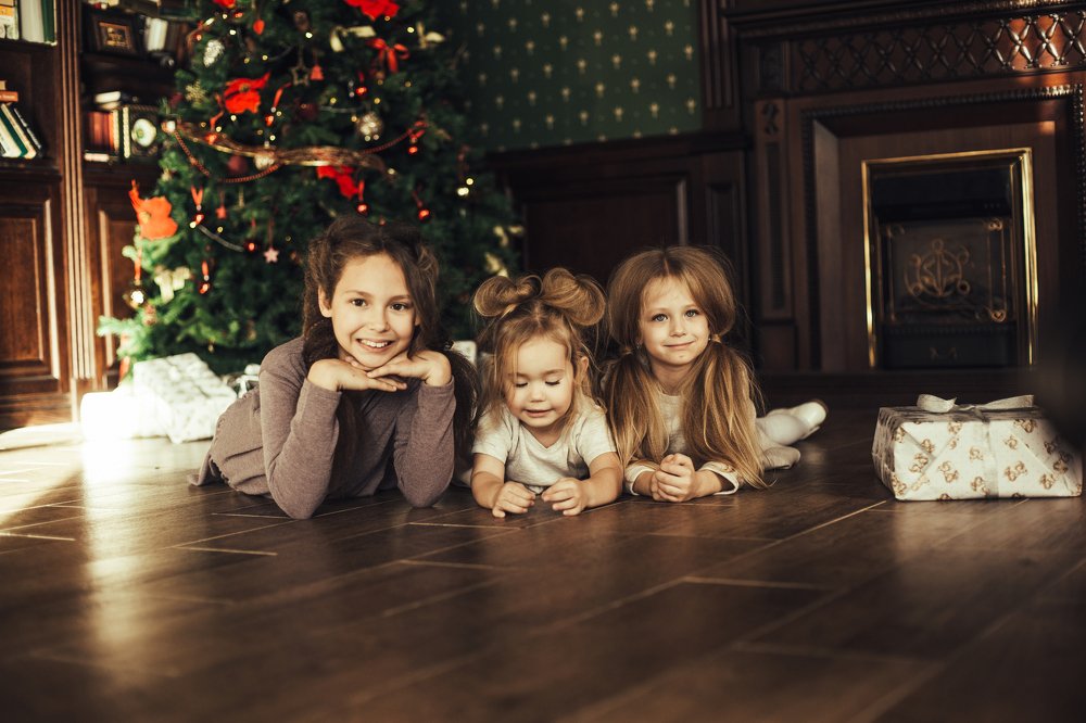 Три сестры.