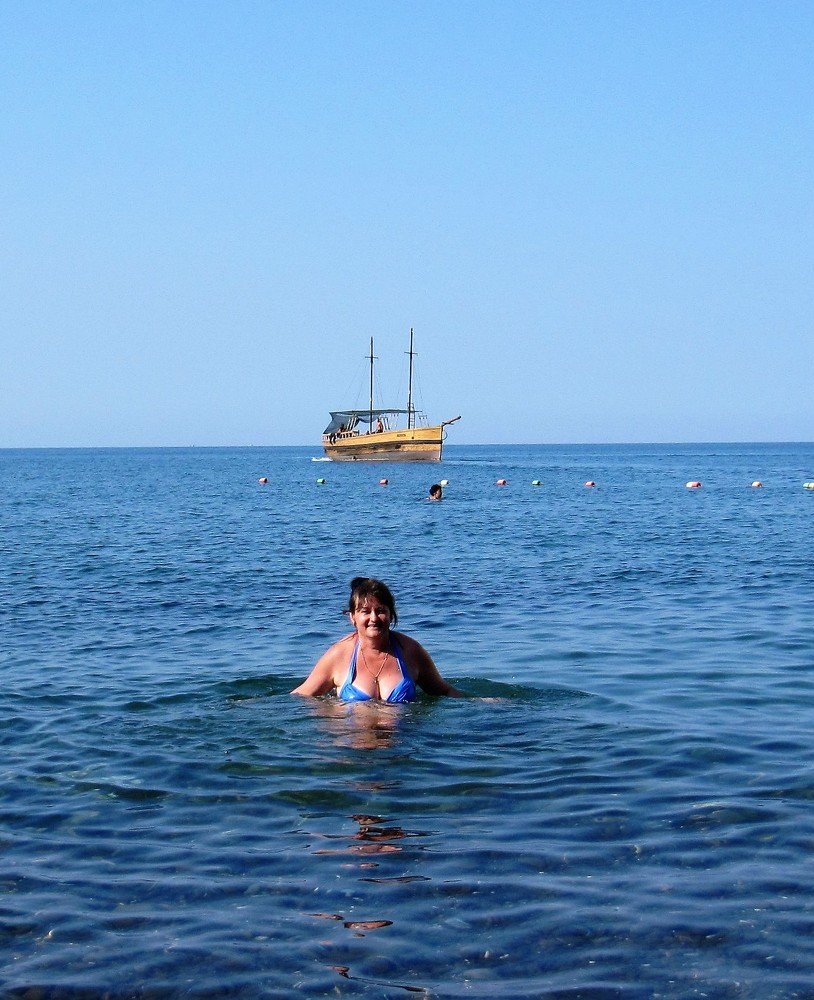 Лёля на море