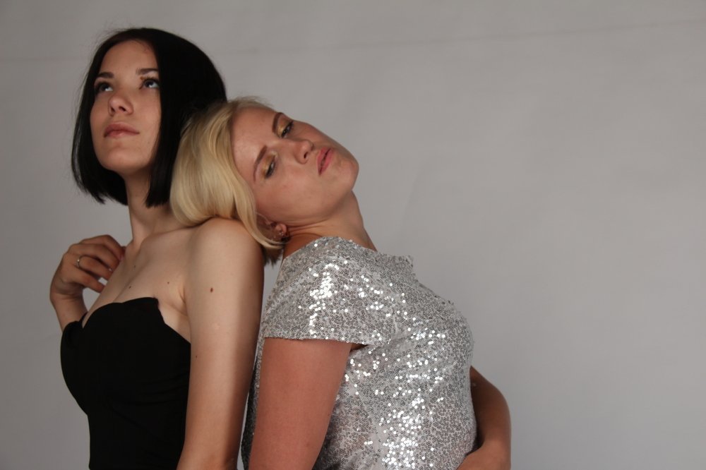 Белое и черное