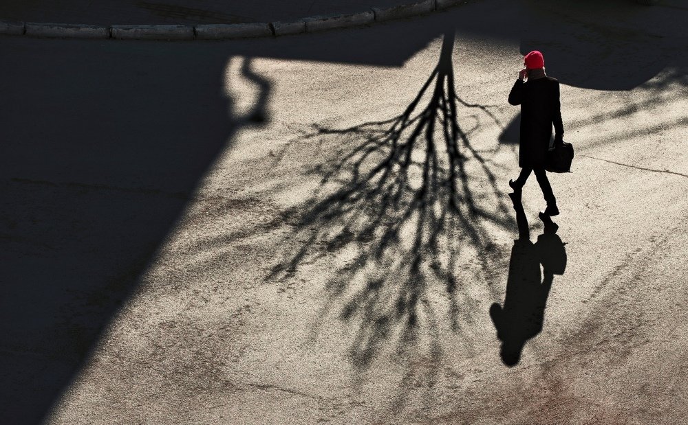 Шагающие тени.