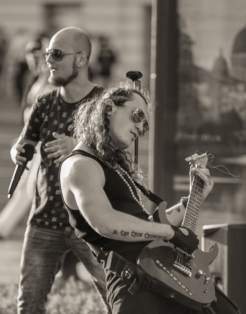 Музыканты у Гостиного Двора